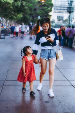 kızı ile anne. Las Vegas