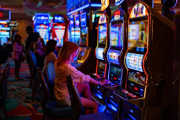 Fille Dans Casino Las Vegas Usa — Photo