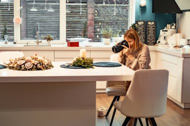 Evde yeni yıl atmosferi, Noel ağacı.