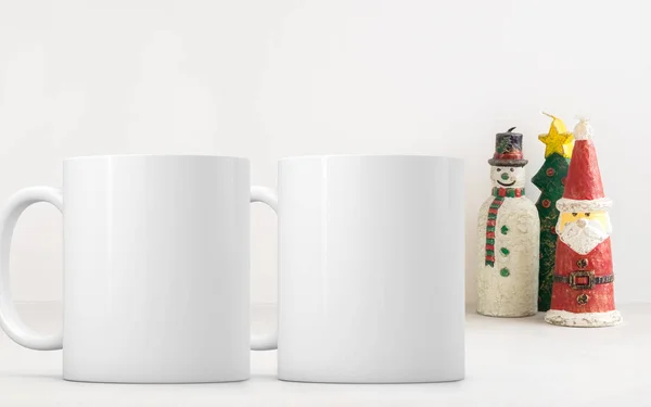 Modèle Tasse Noël Deux Tasses Café Vierges Blanches Pour Ajouter — Photo