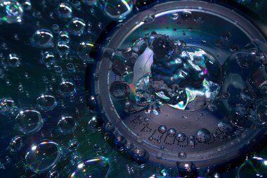 Fütürist arkaplan, optik disk üzerindeki su damlaları