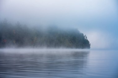 Bon Echo, Ontari 'de Misty Morning