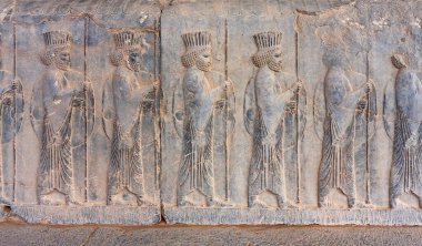 Duvarda Achaemenid Pers askerleri, Persepolis, İran