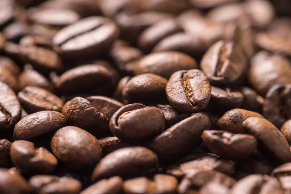 Fullframe pile of brown Roasted coffee beans — Stock Photo, Image