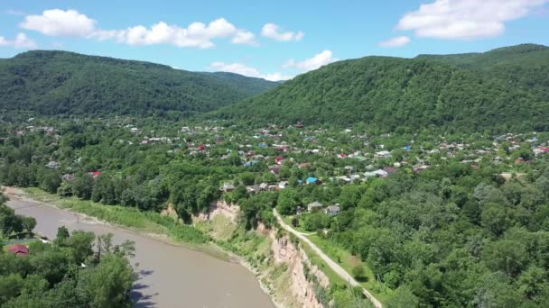 Westelijke Kaukasus Kamennomostky Dorp Belaya Rivier Zomer — Stockvideo