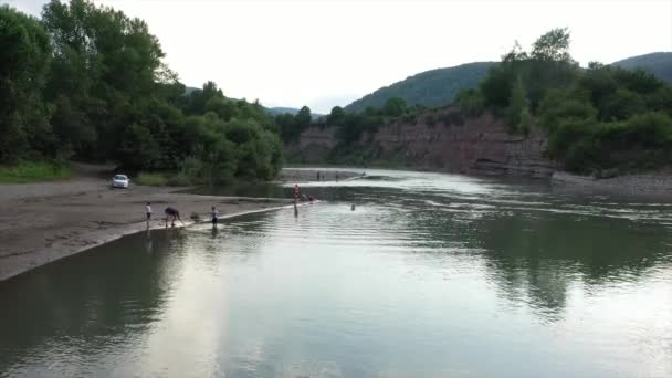 Westelijke Kaukasus Belaya Rivier Bij Het Dorp Kamennomostky Gefilmd Avond — Stockvideo