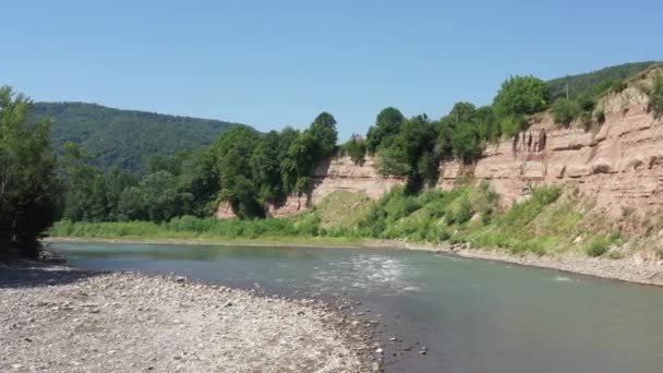 Caucaso Occidentale Fiume Belaya Nel Villaggio Kamennomostokom Girato Mezzogiorno Quadricottero — Video Stock