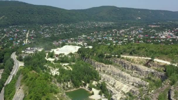 Westkaukasus Belaya River Gorge Steinbruch Mit Brücke Blick Vom Mishoko — Stockvideo