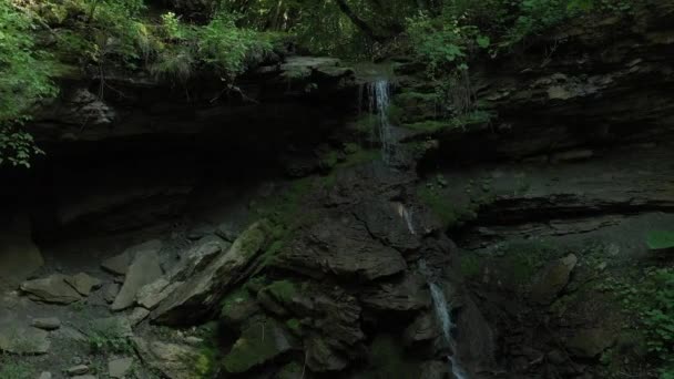 Westelijke Kaukasus Waterval Bedding Van Khadzhokh Rivier Het Dorp Kamennomostky — Stockvideo