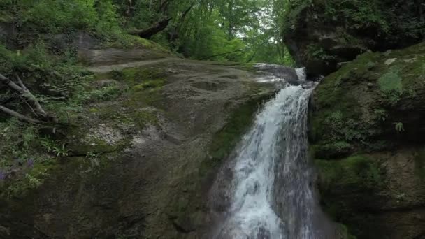 Zachodni Kaukaz Wodospad Mishoko Wąwozie Rzeki Mishoko — Wideo stockowe