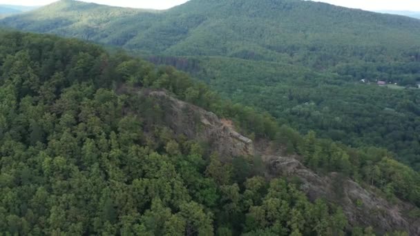 Westkaukasus Berglandschaften Den Plantschenski Felsen Und Dem Dorf Plantschenski — Stockvideo