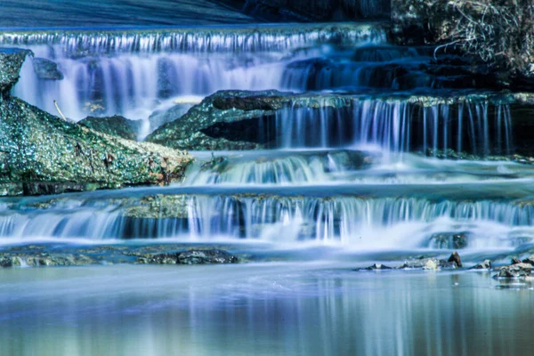 Lange Belichtung Wasserfall — Stockfoto