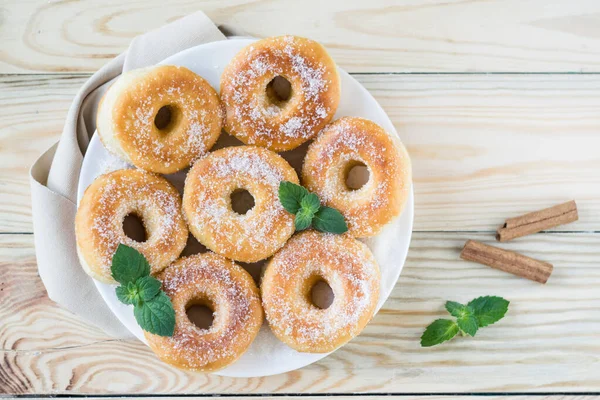 Homemade Ring Shaped Sugared Donuts White Plate Light Wooden Background — Stock Photo, Image