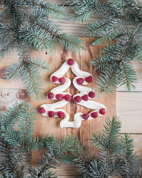 Árbol Navidad Comestible Hecho Queso Crema Frambuesas Año Nuevo Comida — Foto de Stock