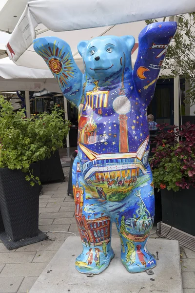 Berlin Germany August 2018 Bear Sculpture Decorated Colorful Berlin Motives — Stock Photo, Image