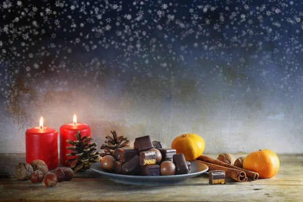 Christmas Cookies Tangerines Nuts Red Candles Rustic Wooden Table Starry — Stock Photo, Image