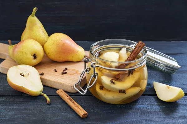 Preserving Pears Harvest Cinnamon Cloves Glass Jars Have Summer Fruit — Stock Photo, Image