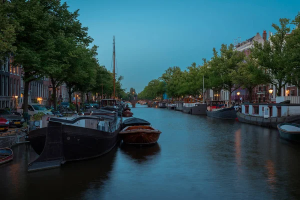 Illuminated Canals Night Amsterdam Netherlands — Stock Photo, Image