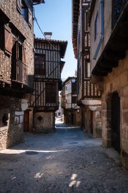 İspanya 'nın orta çağ köyü La Alberca, Salamanca' nın sokakları