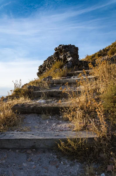 Escadas Madeira Que Vão Até Ruínas Castelo Hita Guadalajara Espanha — Fotografia de Stock