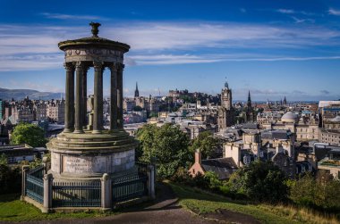 İskoçya Calton Hill 'den Edinburgh şehir manzarası