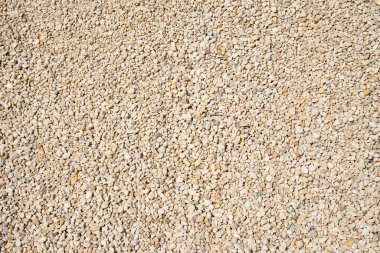 Yakın planda çakıl taşı inşa etmek