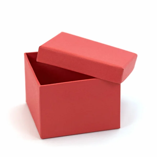 Caixa Papelão Vazia Vermelha Contra Fundo Branco — Fotografia de Stock