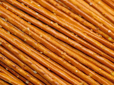 Simitler yakın plan çekimde yapışır.