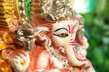 Tanrı Ganesha Festivali 'ni kutluyoruz.