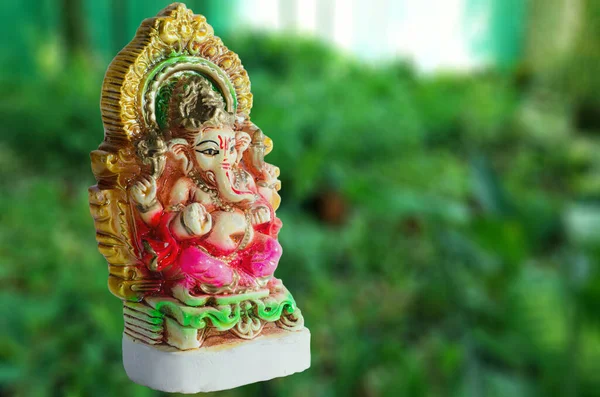 Tanrı Ganesha Festivali 'ni kutluyoruz.