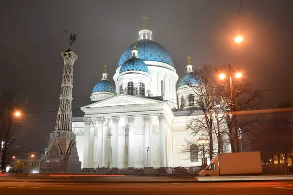 Die Dreifaltigkeitskathedrale Der Heiligen Lebenspendenden Dreifaltigkeit Des Ismailowski Regiments Sankt — Stockfoto