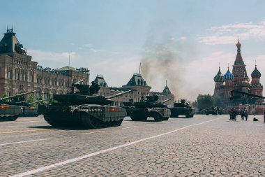 24 Haziran 2020 'de Rusya' da askeri geçit töreni