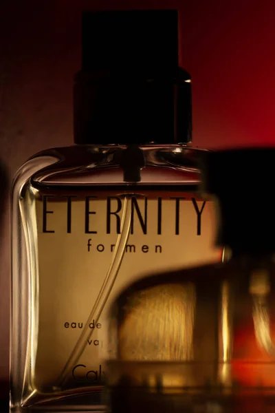 Oxford Reino Unido 2009 Imagen Una Botella Perfume Eternity Men — Foto de Stock