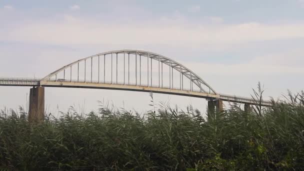 Acercamiento Imágenes Tiempo Real Del Puente Ciudad Chesapeake Que Atraviesa — Vídeo de stock