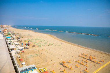 Rimini, otelden hava görünümünü Adriyatik Denizi'nde beach