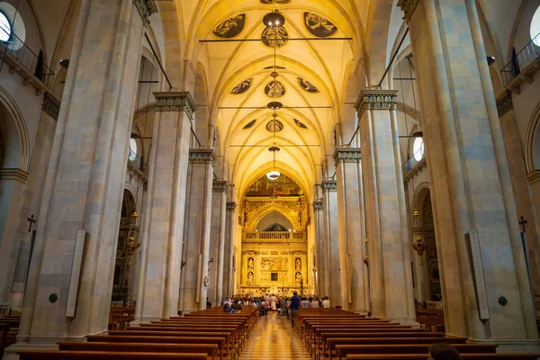 Loreto, Ancona, Italy - 8.05.2018: Interior of Basilica of Santa Casa in Loreto in Italy — Stock Photo, Image