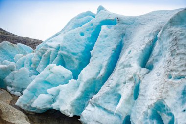 Norveç'te Svartesien buzul parçası