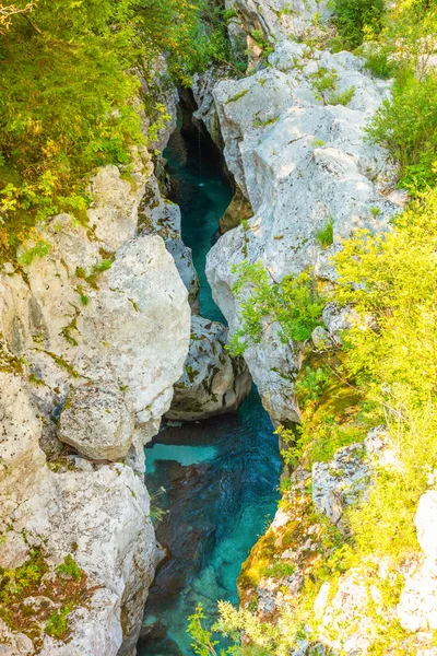 Velika Korita es un cañón del río Soca en el valle de Soca, Eslovenia. — Foto de Stock