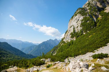 Mountain view Vrsiska cesta veya Vrsiska yol Slovenya