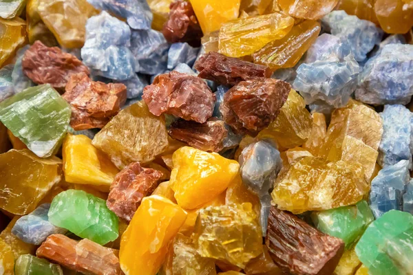 Närbild Skott Färgglada Kalcit Kristaller Geologiska Bakgrunden — Stockfoto