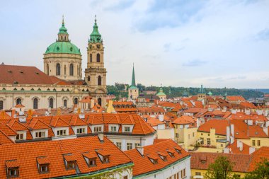 Vrtba Bahçe veya Vrtbovska zahrada ve görünümü üzerinde eski şehir Prag, Çek Cumhuriyeti