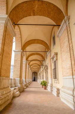 Balcomy, Basilica della Santa Casa içinde Loreto, Ancona, İtalya