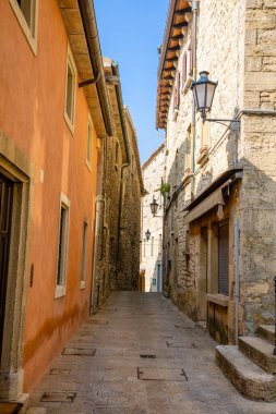 Tipik güzel eski küçük sokaklar San Marino