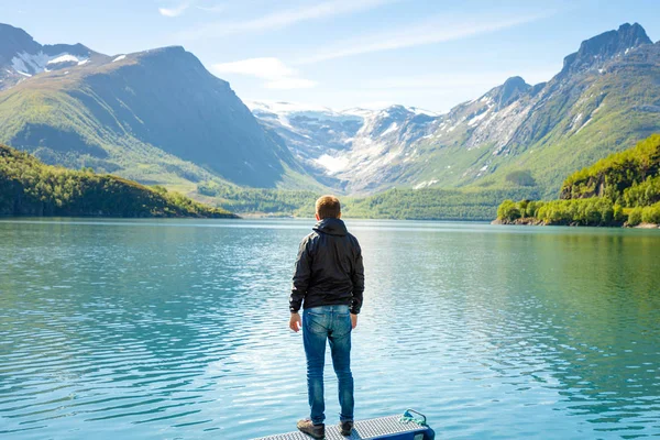 Hike in Norway mountains, Svartisen Glacier, Norway — Stock Photo, Image