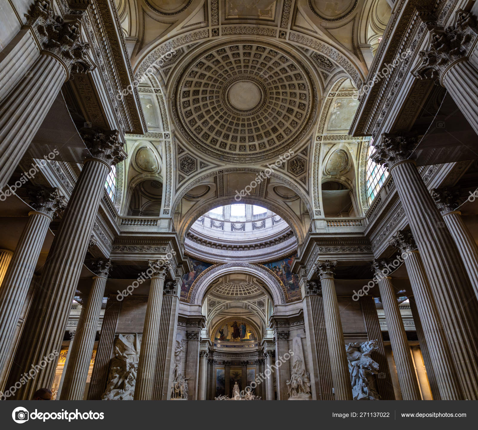 Paris France 24 04 2019 Interior Of Pantheon In The