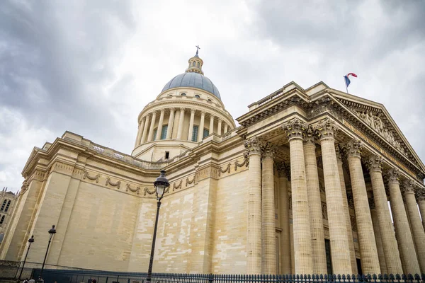 Het Pantheon is een gebouw in het Quartier Latin in Parijs, Frankrijk — Stockfoto