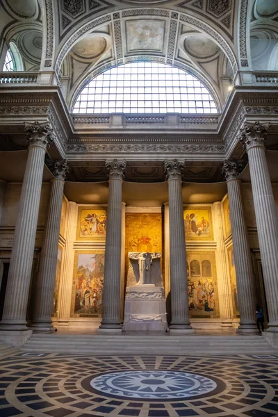 Paris, France - 24.04.2019: Interior of Pantheon, in the Latin Quarter in Paris, France — Stock Photo, Image