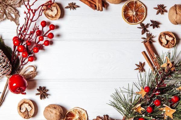 Fondo Madera Blanca Con Decoraciones Navideñas Espacio Libre Para Texto —  Fotos de Stock