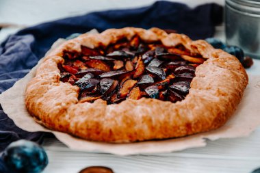 Erikli ev yapımı bisküvi, yumuşak odaklı. Yüksek kalite fotoğraf