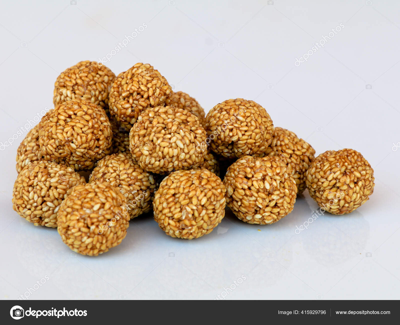 White Sesame Seed Balls Made Heated Jiggery Tasty Nutritious Candy